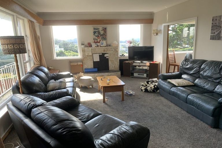 Photo of property in 11 Breton Grove, Kingston, Wellington, 6021