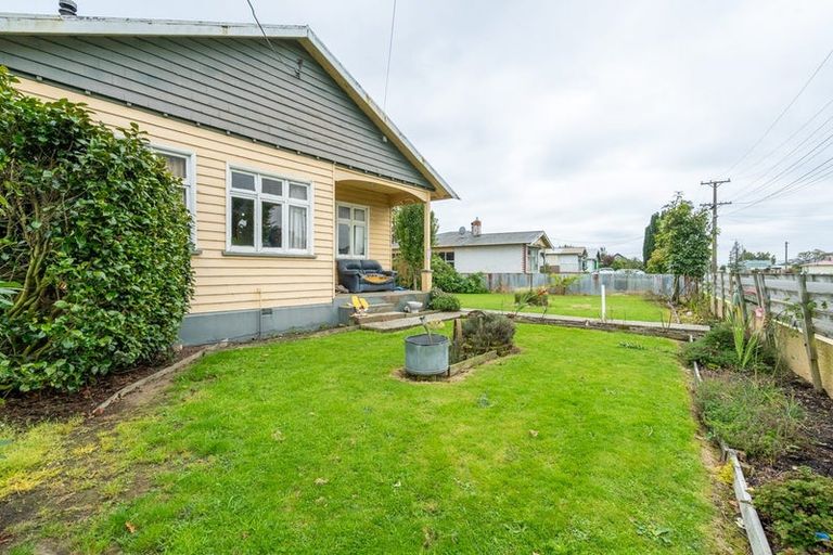 Photo of property in 1 Oakland Street, Mataura, 9712