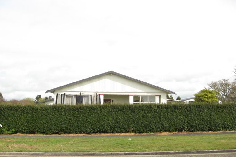 Photo of property in 53 Titania Street, Stratford, 4332