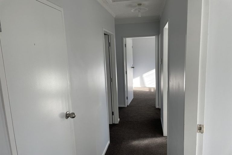 Photo of property in 63 Percy Dyett Drive, Karori, Wellington, 6012