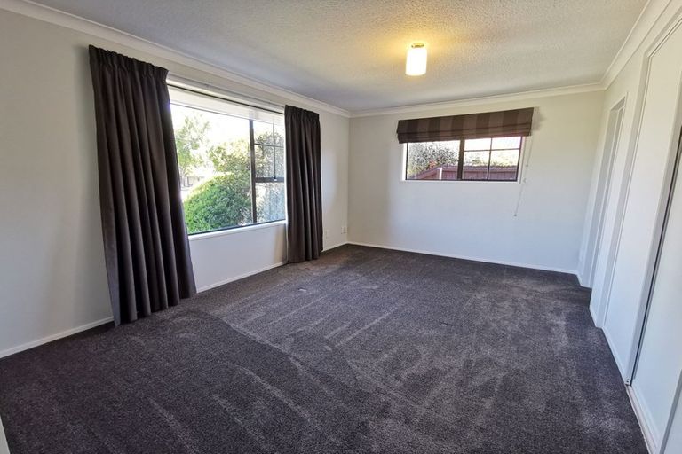 Photo of property in 72 Sabys Road, Halswell, Christchurch, 8025