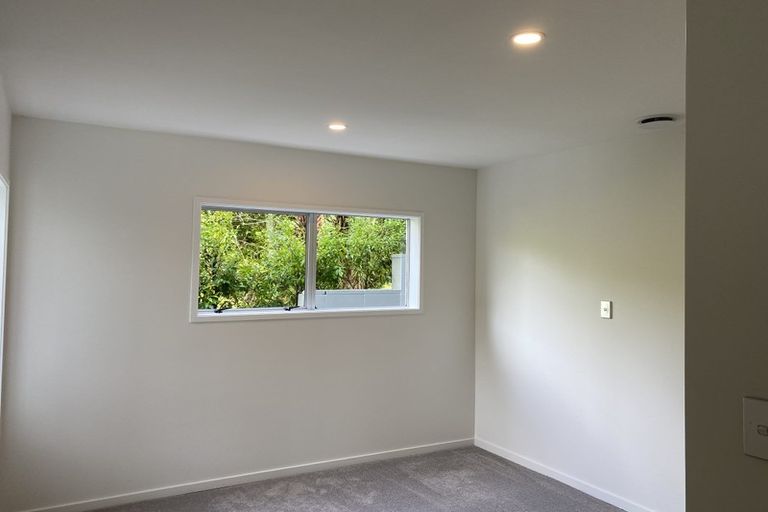 Photo of property in 26 Macnay Way, Murrays Bay, Auckland, 0630
