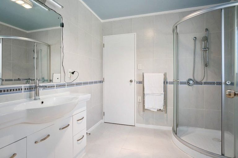 Photo of property in 3 Hilliard Place, Leamington, Cambridge, 3432