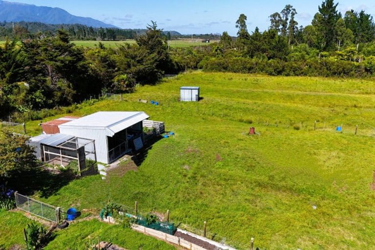 Photo of property in 1 State Highway 67, Westport, 7891