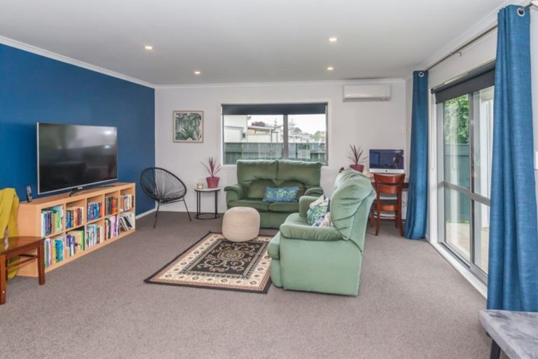Photo of property in 2a Rutland Street, Levin, 5510