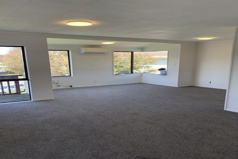Photo of property in 28 Tristram Avenue, Forrest Hill, Auckland, 0620