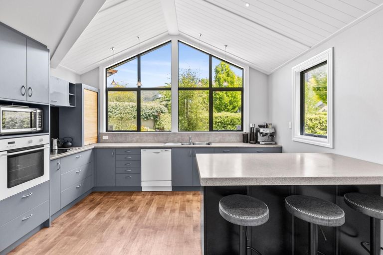 Photo of property in Meadowstone Drive, Wanaka, 9305