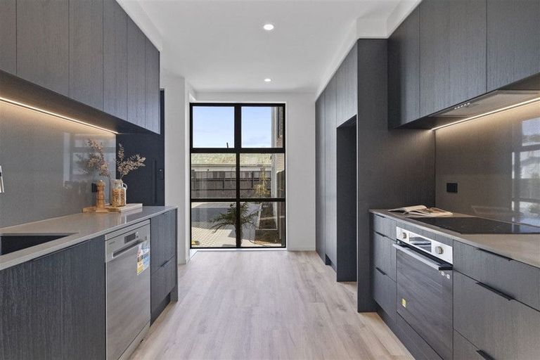 Photo of property in 25d Government Road, Raglan, 3225