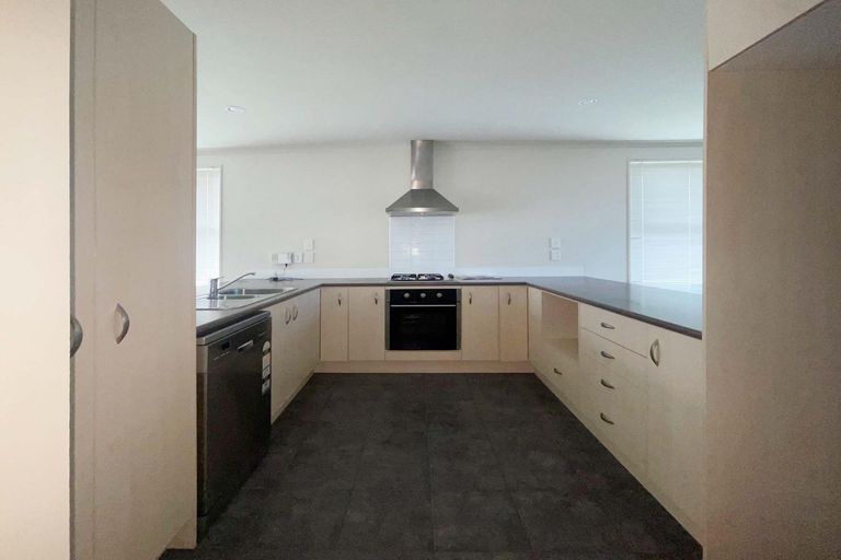Photo of property in 25 Figaro Crescent, Takanini, 2112