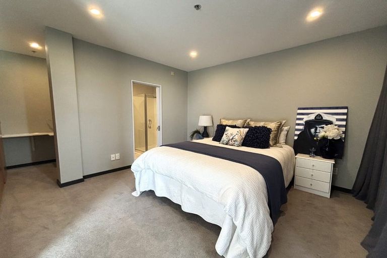 Photo of property in Latitude 41, 20/269 Wakefield Quay, Stepneyville, Nelson, 7010