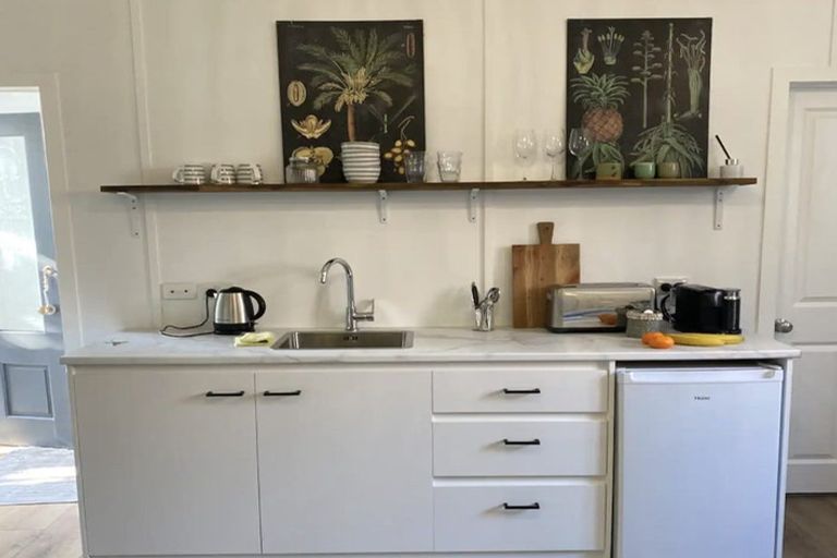 Photo of property in 40a Hauraki Road, Orongo, Thames, 3574