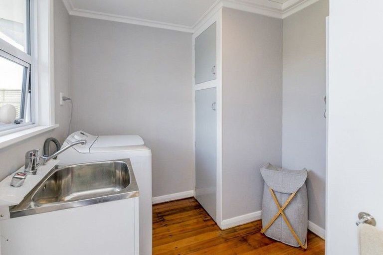 Photo of property in 5 Duke Street, Levin, 5510