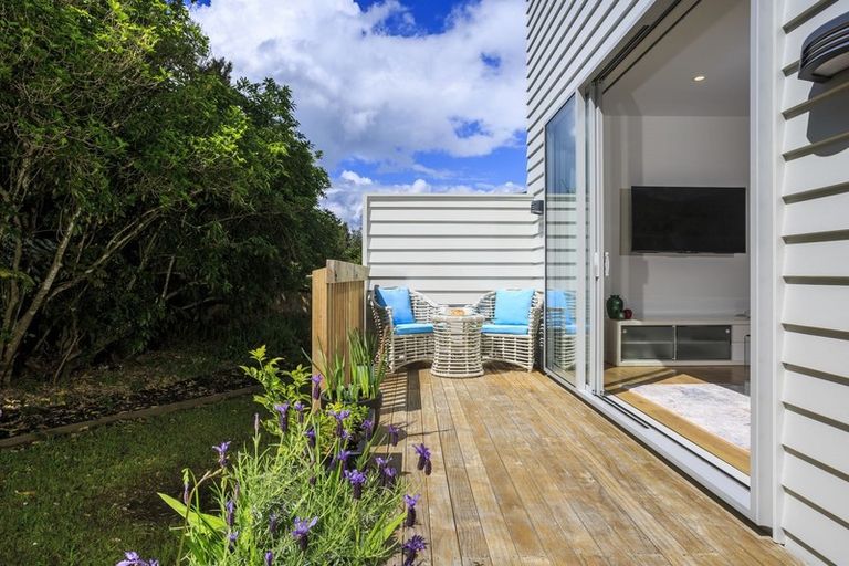 Photo of property in 115 Glenvar Road, Torbay, Auckland, 0630