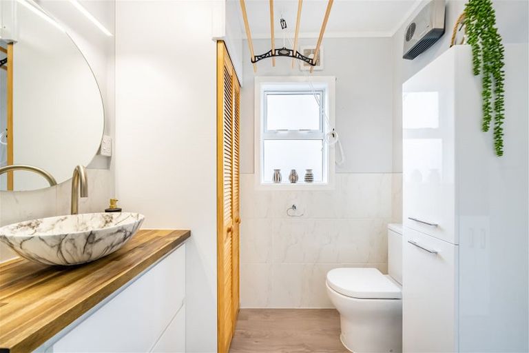 Photo of property in 3f7- Wilford Street, Wallaceville, Upper Hutt, 5018