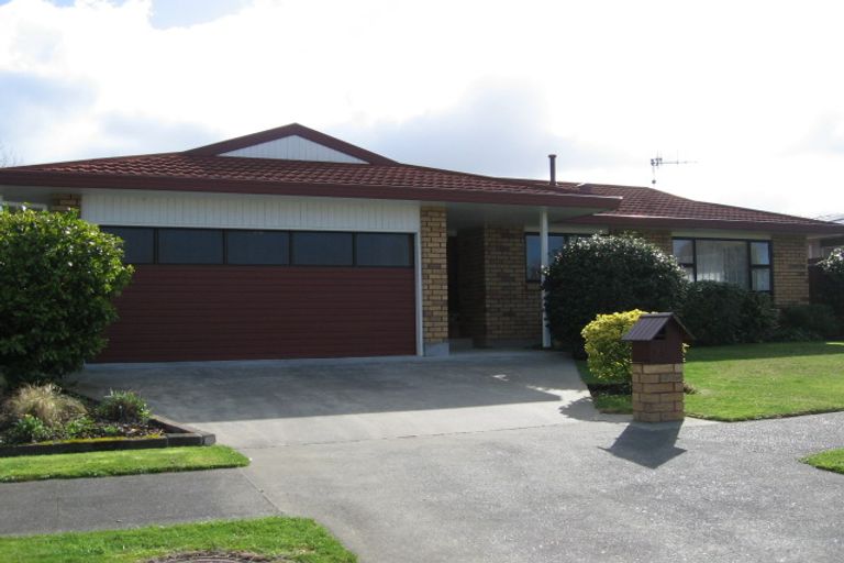 Photo of property in 24 Fiona Crescent, Feilding, 4702