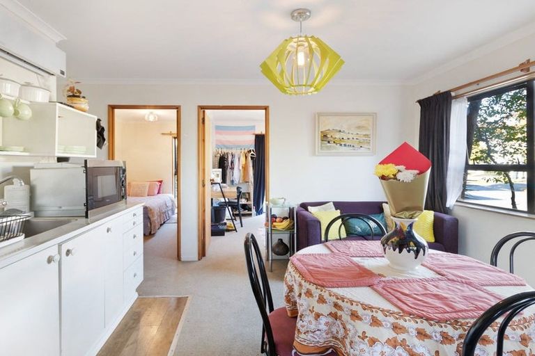 Photo of property in 10 Rosebank Terrace, Stoke, Nelson, 7011