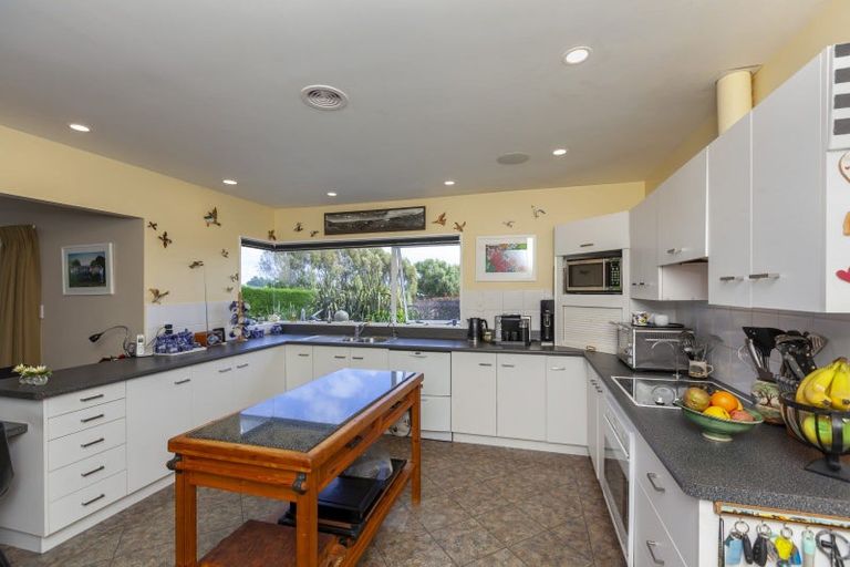 Photo of property in 236 Mazengarb Road, Paraparaumu, 5032