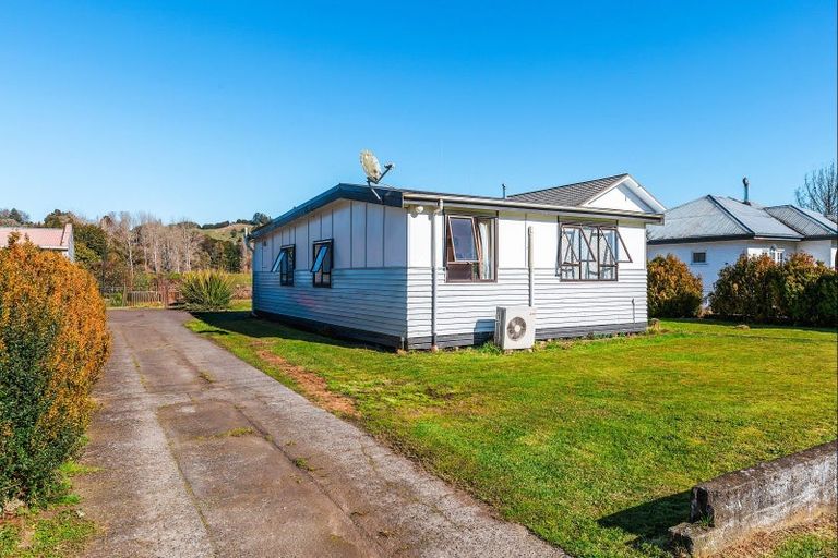 Photo of property in 77 Taupo Road, Taumarunui, 3920
