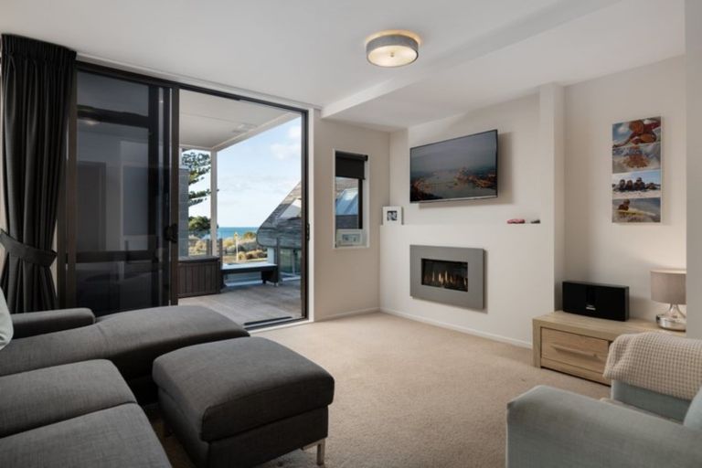 Photo of property in 12/48 Marine Parade, Mount Maunganui, 3116