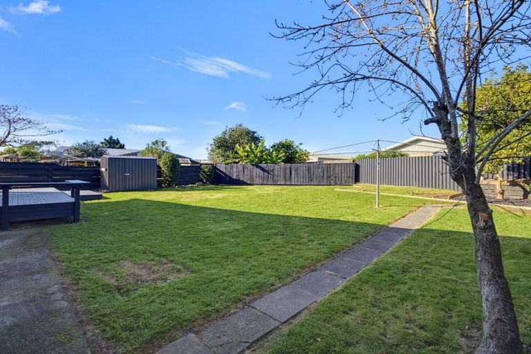 Photo of property in 6 Joanna Place, Deanwell, Hamilton, 3206