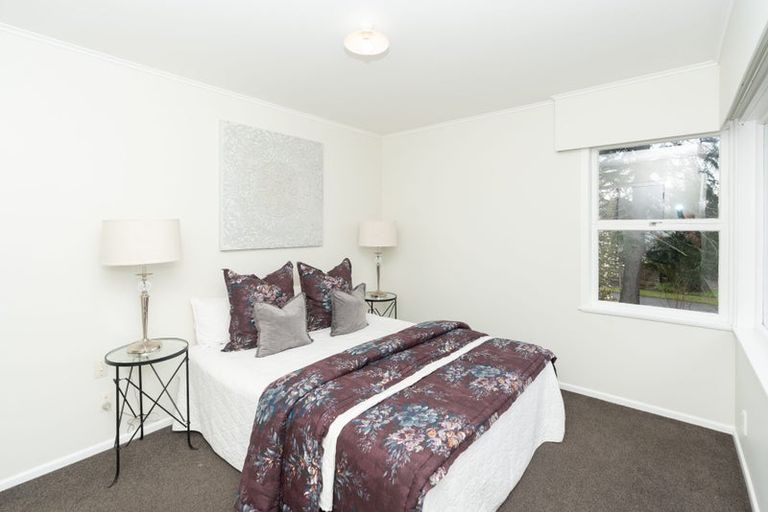 Photo of property in 1 Jennifer Place, Chartwell, Hamilton, 3210