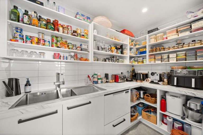 Photo of property in 13 Kea Court, Carterton, 5713