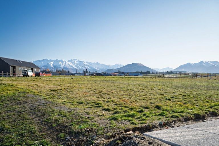 Photo of property in 29 Packer Road, Wanaka, 9382