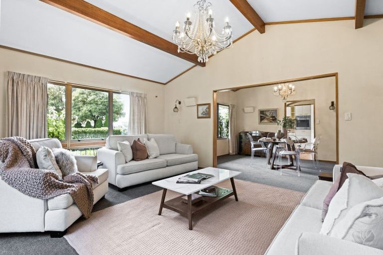 Photo of property in 210 Frimley Road, Frimley, Hastings, 4120