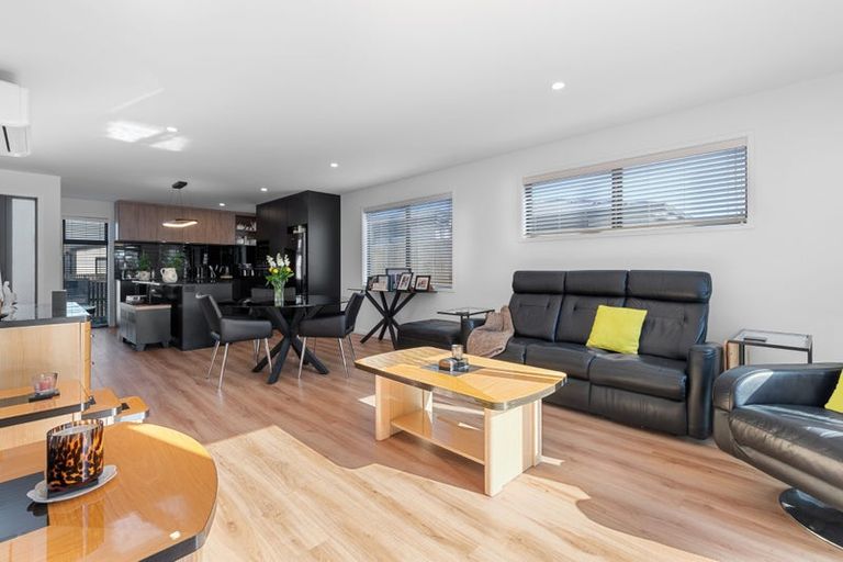 Photo of property in 73 Pasture Way, Papamoa, 3118