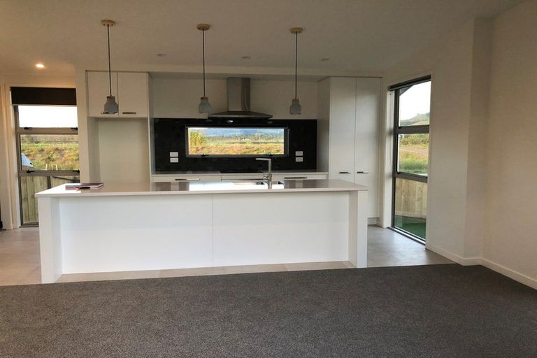 Photo of property in 1 Dunkeld Drive, Papamoa, 3118