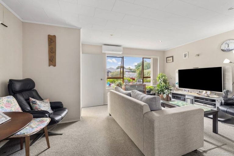 Photo of property in 3/63 Kitchener Road, Waiuku, 2123