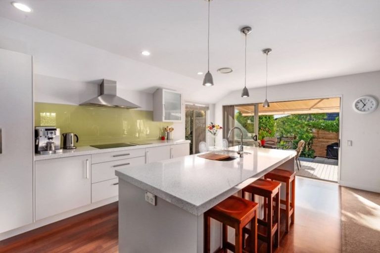 Photo of property in 23 Hendrika Court, Hobsonville, Auckland, 0618