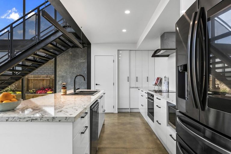 Photo of property in 19 Kamokore Glade, Pyes Pa, Tauranga, 3112