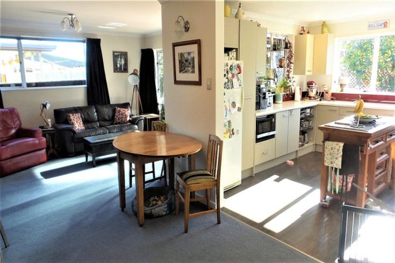 Photo of property in 41 Raymond Street, West End, Timaru, 7910