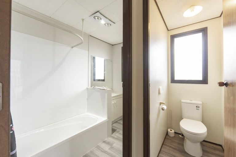 Photo of property in 57a Vardon Road, St Andrews, Hamilton, 3200