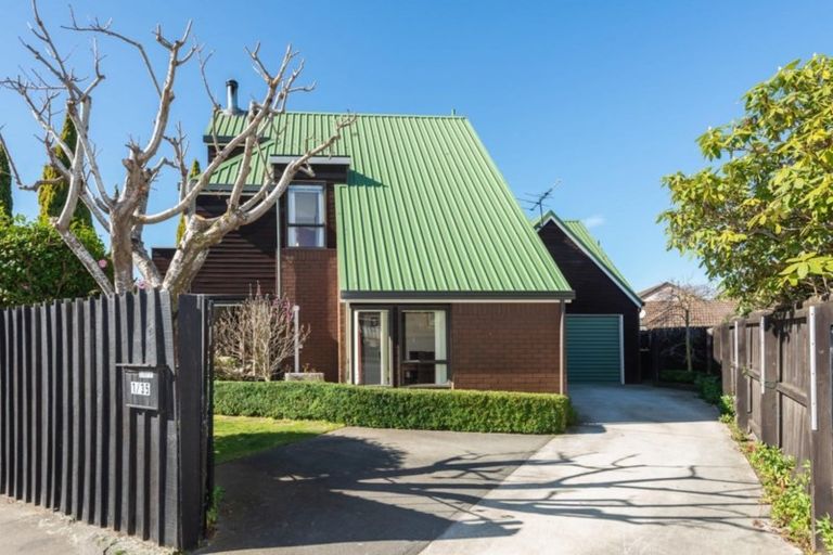 Photo of property in 2/35 Solway Avenue, Ilam, Christchurch, 8041