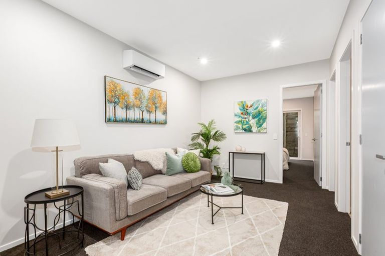 Photo of property in 3 Pakura Place, Wainuiomata, Lower Hutt, 5014