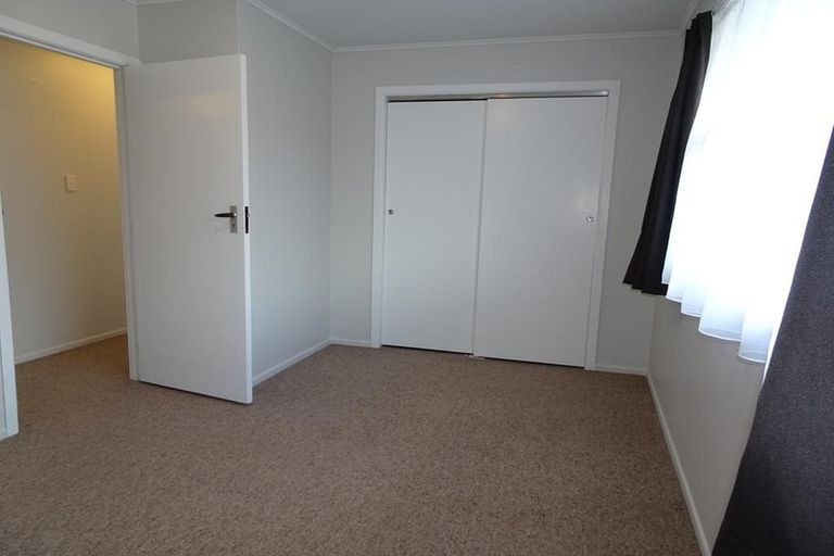 Photo of property in 2/813 Clive Street, Akina, Hastings, 4122