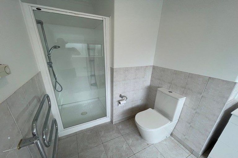 Photo of property in 1/12 Richards Avenue, Forrest Hill, Auckland, 0620