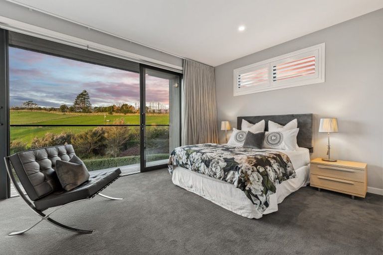 Photo of property in 15 Myra Evelyn Grove, Dairy Flat, Albany, 0792