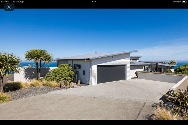 Photo of property in 25 Highgrove, Saint Clair, Dunedin, 9012