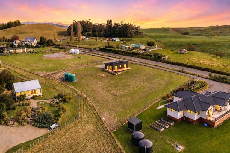 Photo of property in 710b Pourerere Road, Otane, 4271