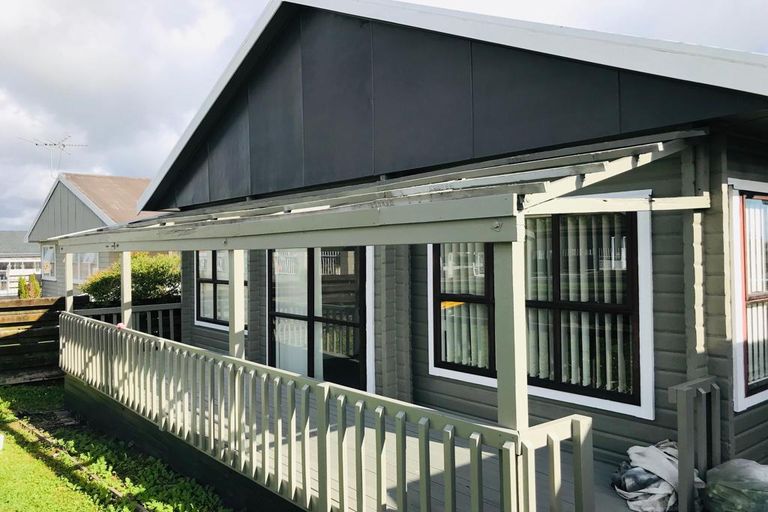 Photo of property in 3/79 Great South Road, Manurewa, Auckland, 2102