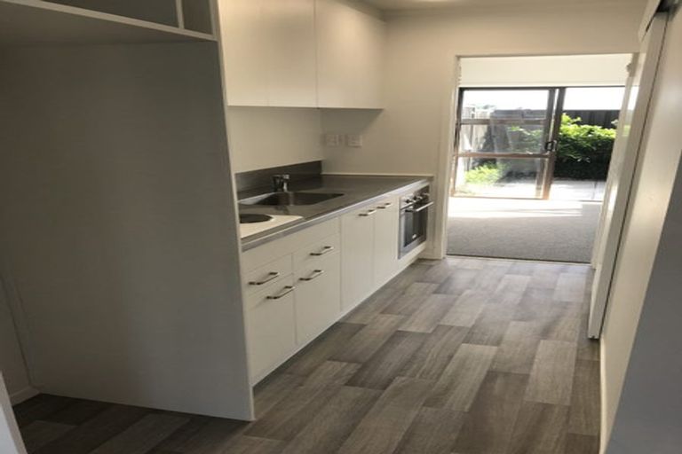 Photo of property in 327d Hobsonville Road, Hobsonville, Auckland, 0618