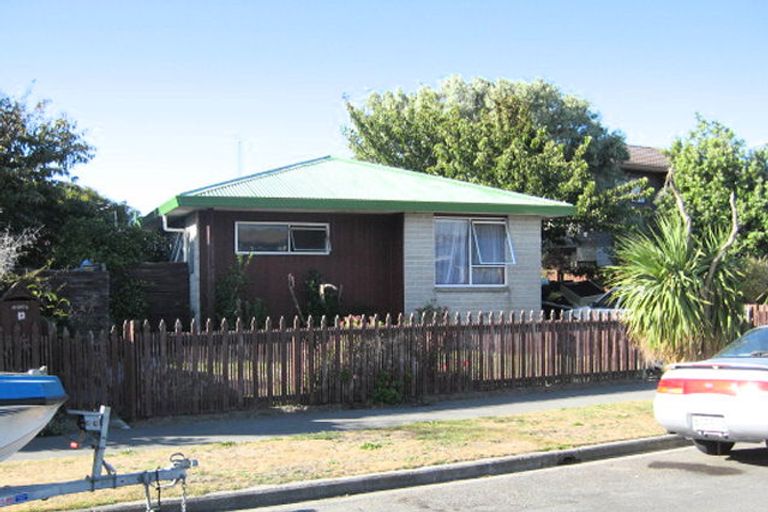 Photo of property in 12 Pukeko Place, Southshore, Christchurch, 8062