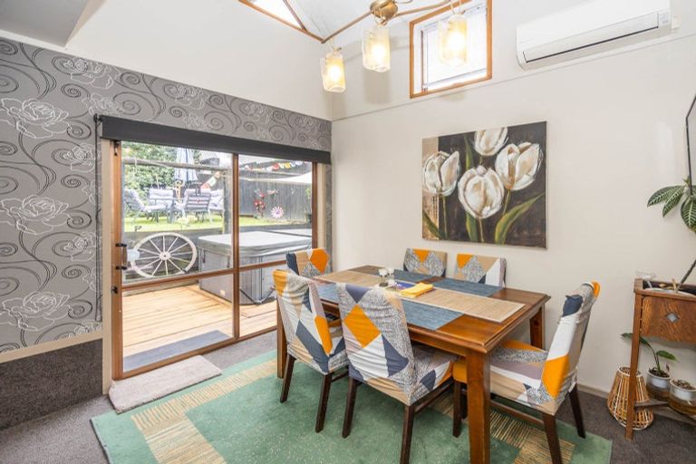 Photo of property in 18 Wordsworth Street, Leamington, Cambridge, 3432