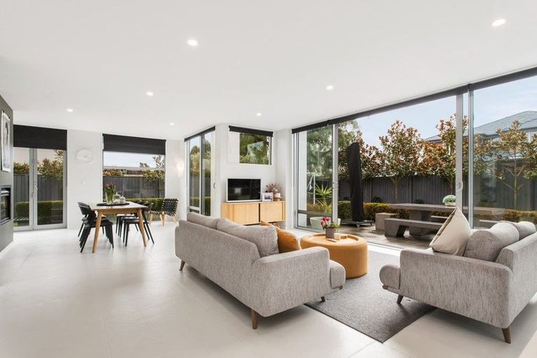 Photo of property in 8 Pewter Place, Northwood, Christchurch, 8051