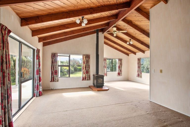 Photo of property in 21 Eagle Street, Waipawa, 4210