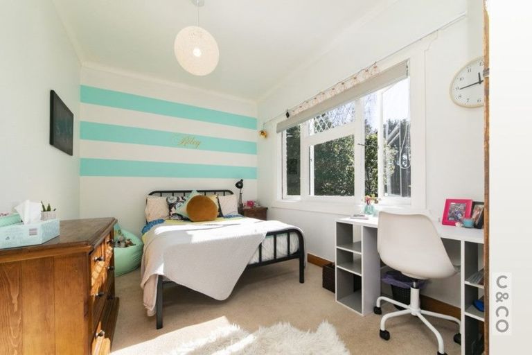 Photo of property in 8 Princes Street, Riverhead, 0820