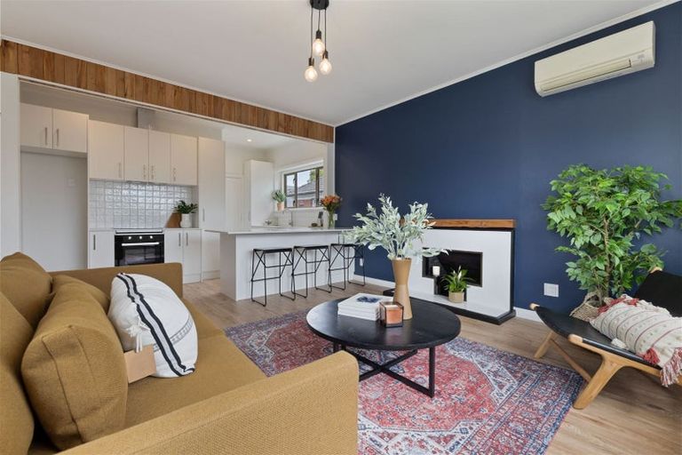 Photo of property in 103 Peverel Street, Riccarton, Christchurch, 8041